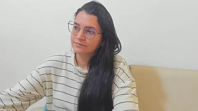 MARILYN GARCIA online show from 01-13-26, 04:56