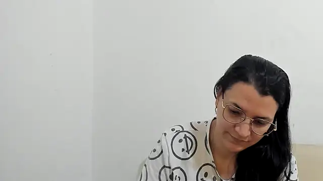 MARILYN GARCIA online show from 02-12-26, 02:34