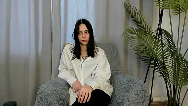 TanjaFazzone online show from 08-07-26, 09:55