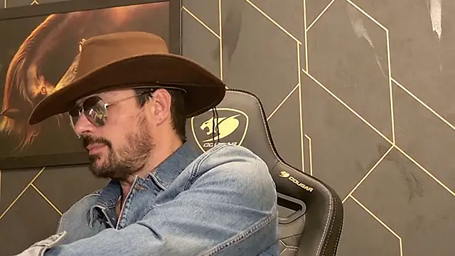 ChrisKox online show from 01-30-25, 08:11