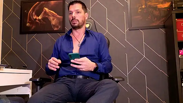 ChrisKox online show from 01-30-25, 06:21