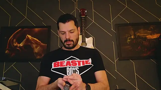 ChrisKox online show from 02-07-25, 06:24