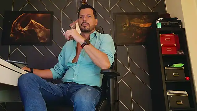 ChrisKox online show from 03-18-25, 04:58