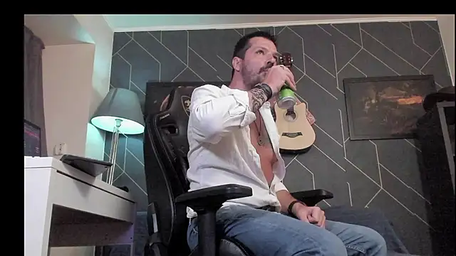 ChrisKox online show from 02-12-26, 09:10