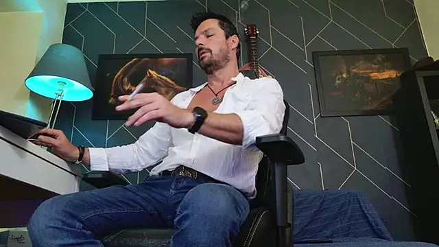 ChrisKox online show from 03-12-26, 06:03