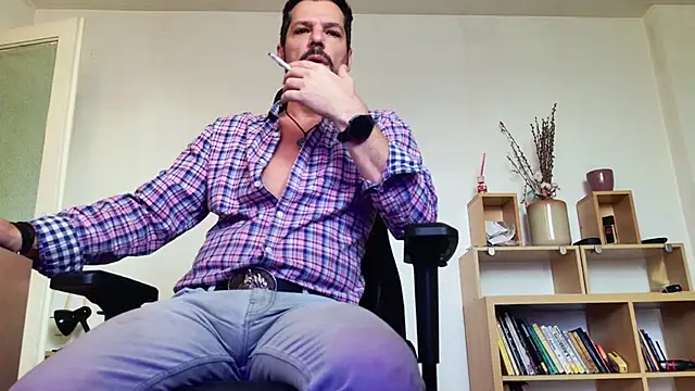 ChrisKox online show from 04-18-26, 04:38