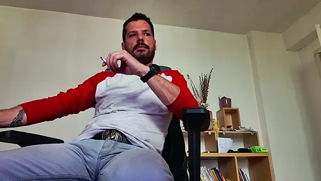 Snapshot of ChrisKox chatting on 05-25-26, 02:56 ChrisKox online show from 05-25-26, 02:56