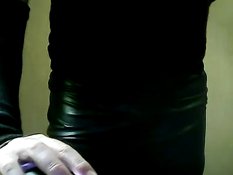 Snapshot of sissy_sarah chatting on 10-06-25, 03:42 sissy sarah online show from 10-06-25, 03:42