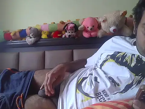 rarindam17 online show from 12-20-25, 04:30