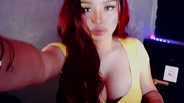 Snapshot of MistressBangs chatting on 12-22-25, 09:01 MistressBangs online show from 12-22-25, 09:01