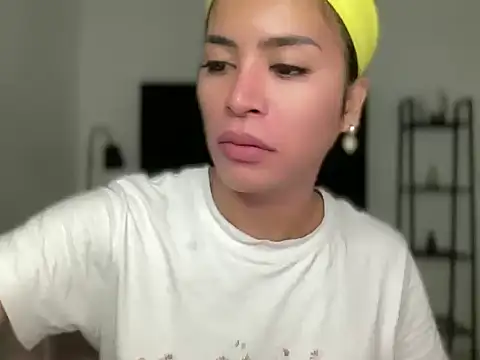 Snapshot of your_bianca69 chatting on 02-25-25, 12:03 your bianca69 online show from 02-25-25, 12:03