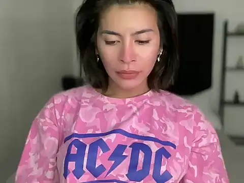 Snapshot of your_bianca69 chatting on 02-28-25, 06:54 your bianca69 online show from 02-28-25, 06:54