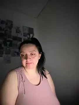 aliceayres797 online show from 04-26-26, 03:04
