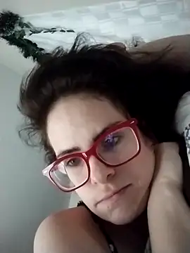 Snapshot of JessaBella chatting on 11-14-25, 08:07 JessaBella online show from 11-14-25, 08:07