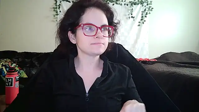 Snapshot of JessaBella chatting on 02-23-26, 02:58 JessaBella online show from 02-23-26, 02:58