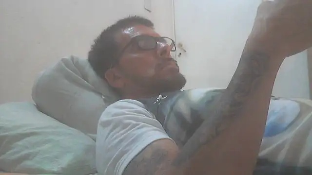 Snapshot of el_principe_hot chatting on 12-01-25, 05:01 el principe hot online show from 12-01-25, 05:01