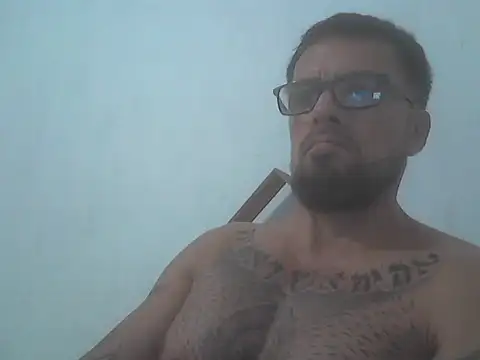 Snapshot of el_principe_hot chatting on 02-11-26, 04:17 el principe hot online show from 02-11-26, 04:17