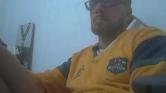 Snapshot of el_principe_hot chatting on 03-06-26, 02:41 el principe hot online show from 03-06-26, 02:41