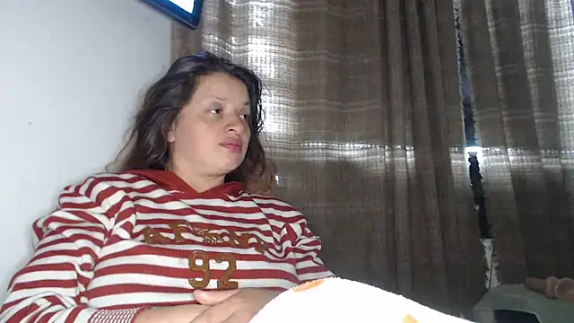 Snapshot of kattydirtylol chatting on 11-28-25, 07:38 kattydirtylol online show from 11-28-25, 07:38