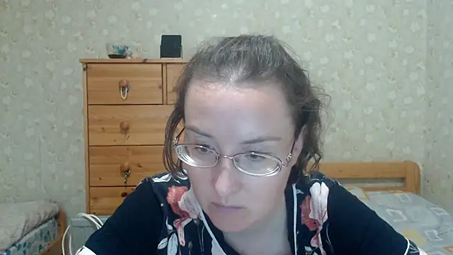 Smart Rose online show from 09-17-25, 01:46