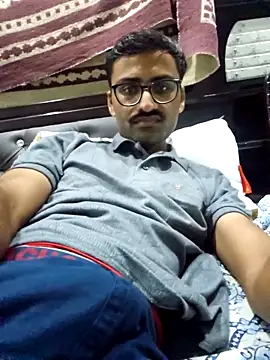 Snapshot of krishna8035 chatting on 09-21-25, 06:42 krishna8035 online show from 09-21-25, 06:42