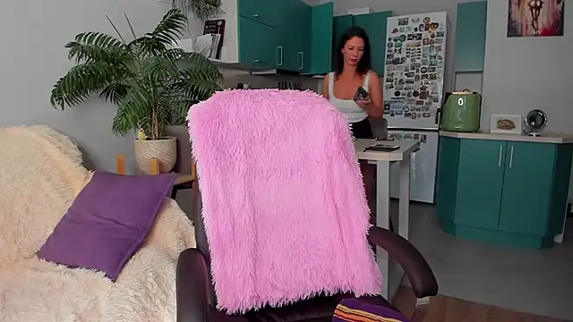 ChristinaGlory online show from 09-08-25, 02:49