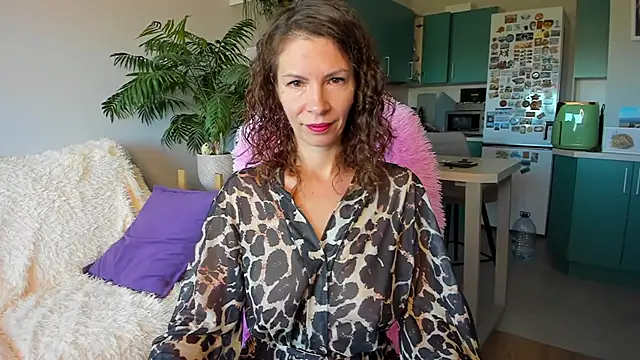 ChristinaGlory online show from 10-08-25, 06:55