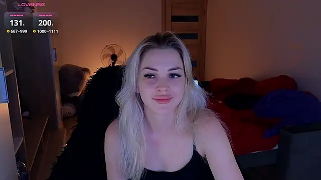 MilanaOmg online show from 06-25-26, 06:01