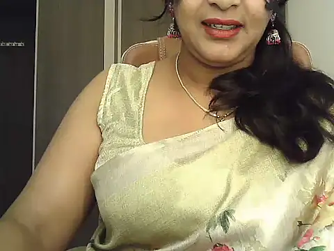 Snapshot of Spandana_Sweety chatting on 10-16-25, 05:41 Spandana Sweety online show from 10-16-25, 05:41