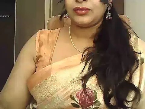 Snapshot of Spandana_Sweety chatting on 11-18-25, 06:18 Spandana Sweety online show from 11-18-25, 06:18