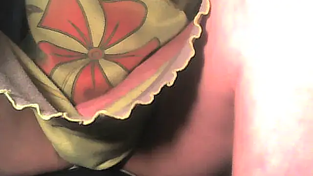 Snapshot of nastena70 chatting on 11-12-25, 02:01 nastena70 online show from 11-12-25, 02:01