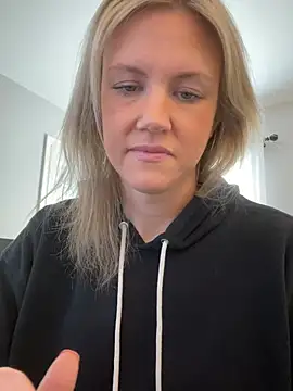 Kay Cakes online show from 02-27-26, 05:02