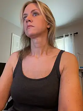 Kay Cakes online show from 07-23-26, 02:26