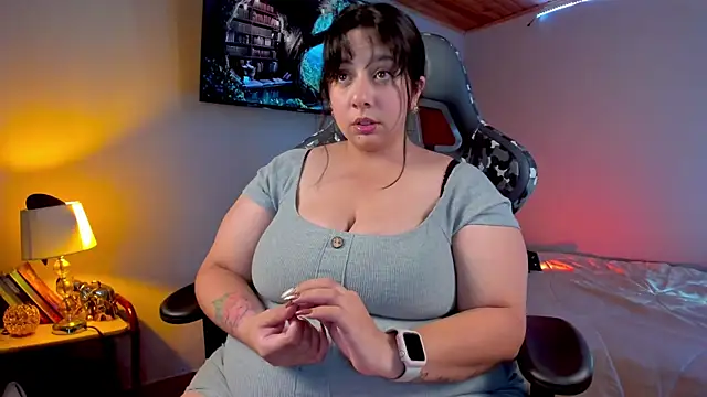 coraline latin online show from 01-30-25, 01:44