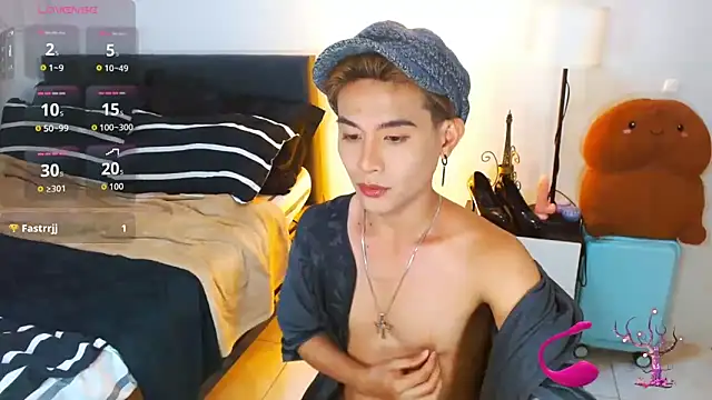 WildestTwink online show from 06-19-26, 01:37