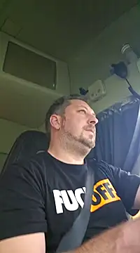 Snapshot of ktmtom247 chatting on 12-11-24, 10:47 ktmtom247 online show from 12-11-24, 10:47