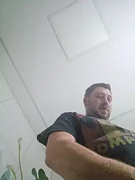 Snapshot of ktmtom247 chatting on 12-15-24, 03:42 ktmtom247 online show from 12-15-24, 03:42