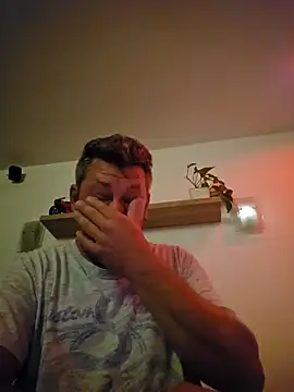 Snapshot of ktmtom247 chatting on 09-22-25, 02:57 ktmtom247 online show from 09-22-25, 02:57