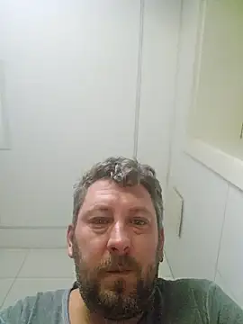 Snapshot of ktmtom247 chatting on 10-15-25, 02:55 ktmtom247 online show from 10-15-25, 02:55