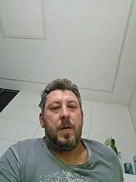 Snapshot of ktmtom247 chatting on 10-15-25, 03:12 ktmtom247 online show from 10-15-25, 03:12