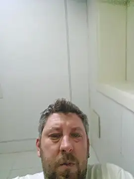 Snapshot of ktmtom247 chatting on 01-13-26, 04:29 ktmtom247 online show from 01-13-26, 04:29