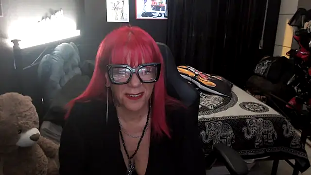 Snapshot of diavo72 chatting on 07-22-26, 07:49 diavo72 online show from 07-22-26, 07:49
