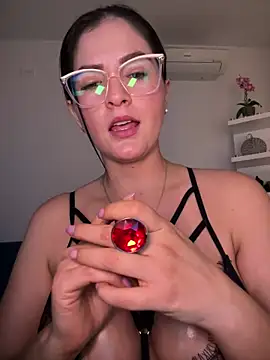 Carolina Novoa online show from 02-02-25, 12:09