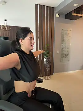 Carolina Novoa online show from 07-30-26, 07:46