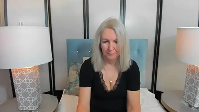 Snapshot of EricaTop chatting on 03-15-26, 05:57 EricaTop online show from 03-15-26, 05:57