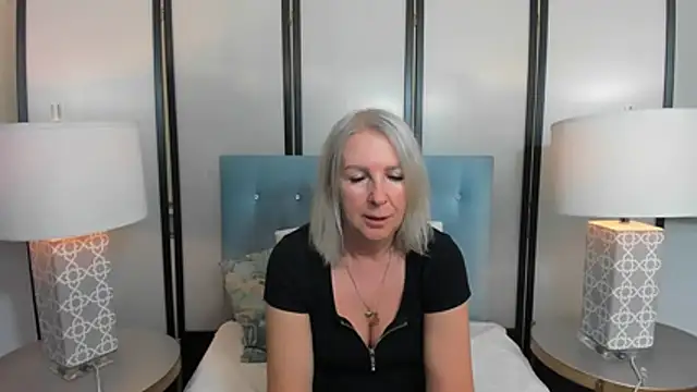 EricaTop online show from 04-29-26, 07:09