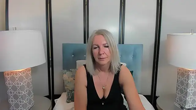 EricaTop online show from 06-17-26, 06:20