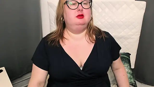 dirtyBonnie online show from 01-25-25, 08:00