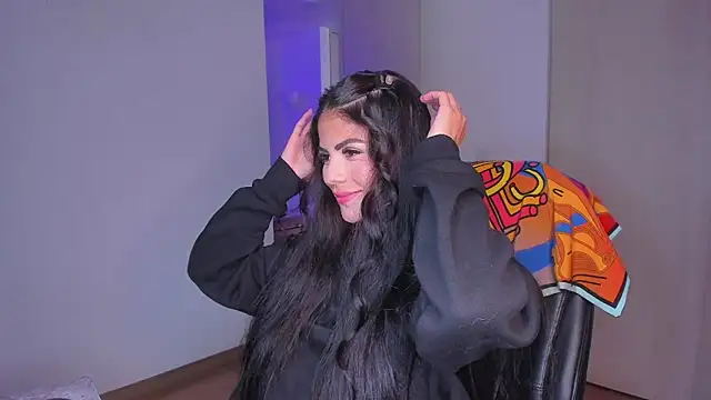 Lisegg  online show from 12-22-25, 06:49