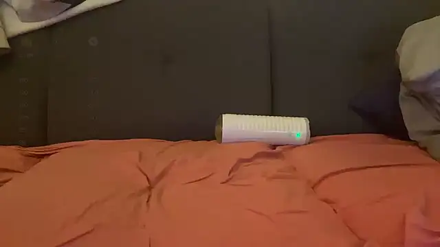 Snapshot of LionBoy1976 chatting on 03-20-25, 05:57 LionBoy1976 online show from 03-20-25, 05:57